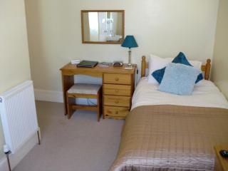 Avron House - Torquay - 4