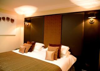 The Popinjay Hotel - 2