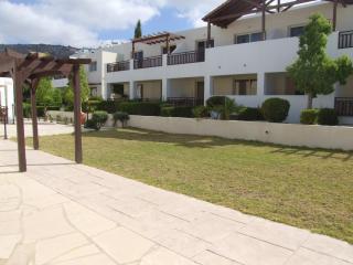 Pleasantly furnished Apartment B201 with large terrace, Wi-Fi & Android TV - Peyia - 1