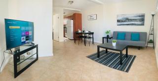 Hollywood Beach Apartments - Walk to the Beach - Hollywood - 1