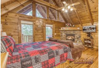 Happily Ever After - Sevierville - 7