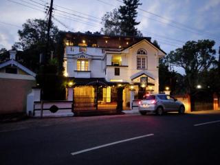 Kumar's Mountain View Cottage - Coonoor - 3