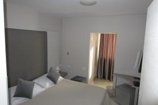 Freddy's Hotel - Tirana - 1