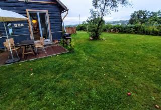 Hillside view house with garden, private parking, quiet location - 12 min to Old town anytime, Long stays welcome - Vilnius - 5
