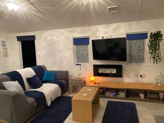 Loxley's Devon Lodge - 7