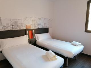 easyHotel Malaga City Centre - Malaga - 9