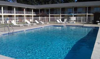 Crystal Inn Eatontown - 5