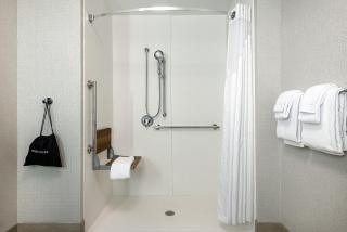 Holiday Inn Express Queensbury-Lake George Area by IHG - Queensbury - 8