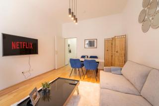 josef's home I Classic Apartment I UNO-City, VIC - Vienna - 0