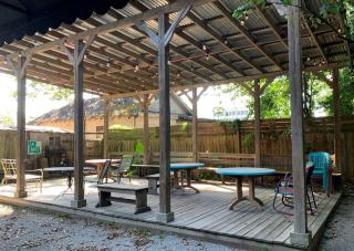 Blue Moon Guest House - Lafayette - 4