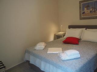 MOLLY's HOUSE - Ermoupoli - 4