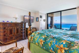 Aston Mahana Kaanapali Beach Resort - 8