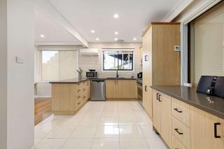 Stunning Bay View Accommodation in Rye - Rye - 8