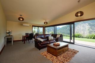 Glencree Luxury Chalets - Kaikoura - 3