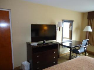 Econo Lodge Elmira-Corning - Elmira - 5