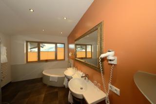 HELD - Hotel & Spa , 4 Sterne Superior, Zillertal - Fügen - 1