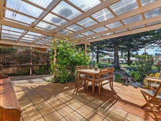 Bloom on Sackville Opt1 - 2