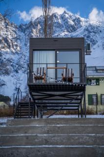 Landscapes Hotel Kazbegi - Kazbegi - 1