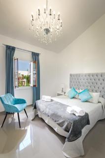 Estepona - Playa - Villa de 3 dormitorios con acceso directo a la piscina y al lado del mar Si7 - 3