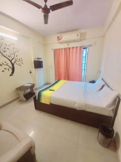 Coronet Luxurious Apartment - 6