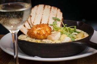 The Crown Guest House - 5