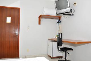 Hotel Carolina 2- próximo ao hospital Regional, hospital Mario Palmério, Hospital São Marcos - Uberaba - 4
