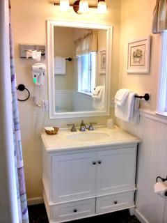 Green Gables Motel & Suites - Burney - 3