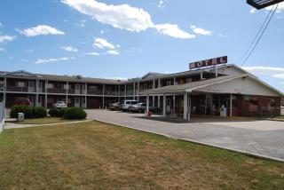 Budget Host Exit 254 Inn - Loveland - 6