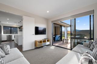 Sapphire Spring Rise - Wanaka - 7