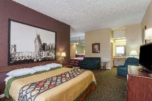 Super 8 by Wyndham Columbia - 6