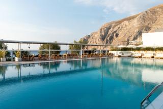 Kamari Beach Hotel - 2