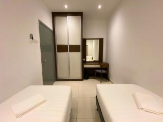 AZ Hotel & Serviced Apartments - Labuan - 4