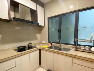 AZ Hotel & Serviced Apartments - 9