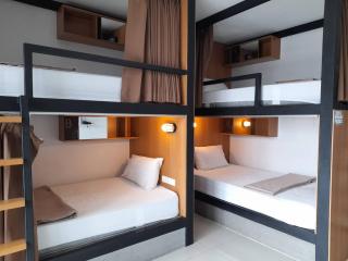 HOMEY-Sleepy Don Mueang Airport Hostel - Bangkok - 3