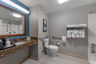 Garner Hotel Oklahoma City - Quail Springs by IHG - Oklahoma City - 1