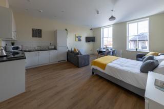 Apartment 6, Isabella House, Aparthotel, By RentMyHouse - Hereford - 9