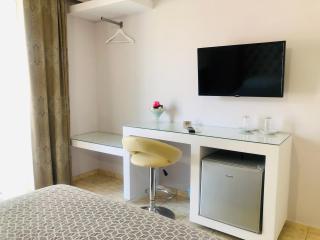 Lovely Apartments - Patra - 1