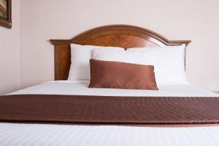 Quality Inn - 7