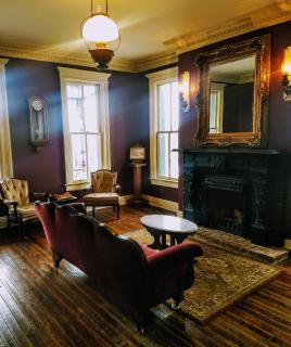 Iron Horse Hotel - 7