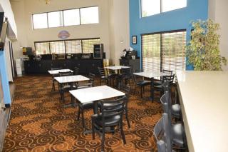 Baymont by Wyndham Santee - Santee - 8