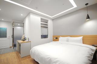 Gijang Hound Hotel Ilgwang - Busan - 5