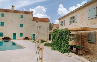 Nice Apartment In Zminj With Wifi - Žminj - 5