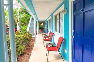 Bayside Inn and Marina - St. Pete Beach - 5