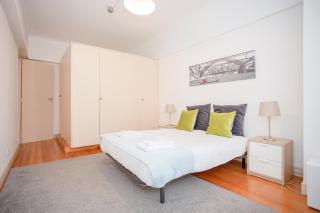 Liiiving in Porto | Light Spacious Apartment - Porto - 8