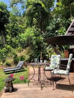Gunnadoo Holiday Hut with Ocean Views and Jacuzzi - Miallo - 4