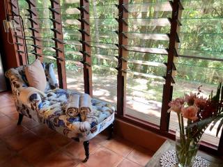 Gunnadoo Holiday Hut with Ocean Views and Jacuzzi - Miallo - 7