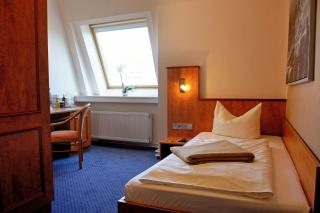 Hotel Deutsches Haus - Braunschweig - 9