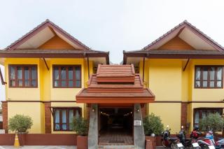 Yellow Tique Hotel - Lampang - 0