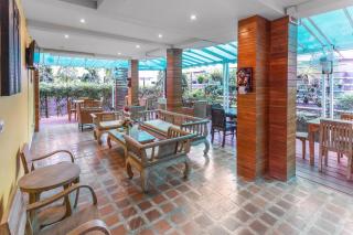 Yellow Tique Hotel - Lampang - 1