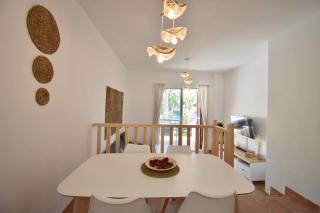 Bahia Marinas - Tu hogar con jardín privado! - 2